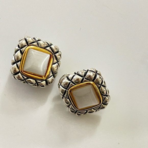 Clip On Earrings…Vintage Pearl… - Picture 2 of 8